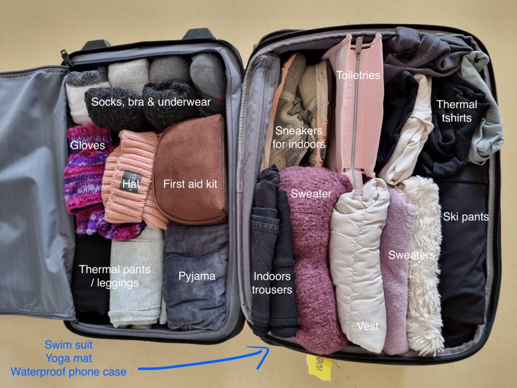 BEST Way to Pack a Suitcase - 25 Amazing Packing Tips